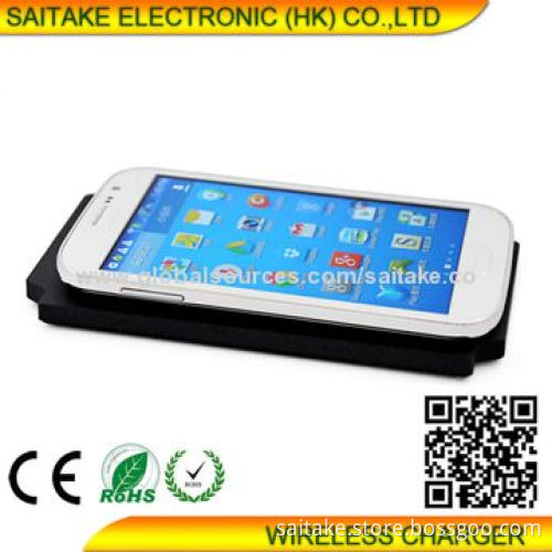 Qi Wireless Charger, Over 70% Charge Efficiency for iPhone/Samsung, 5V/1A Output